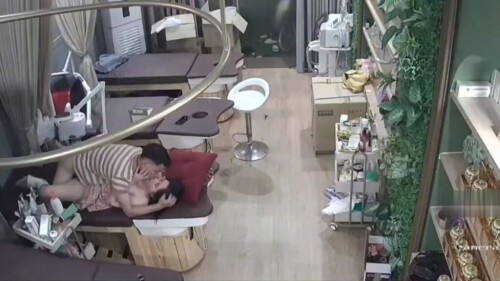 chn25101113.mp4 000775166 1024x576