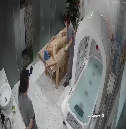 chn25101209.mp4 001793300 768x787