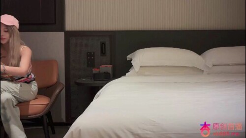 chn25102405.mp4 000030566 1024x576