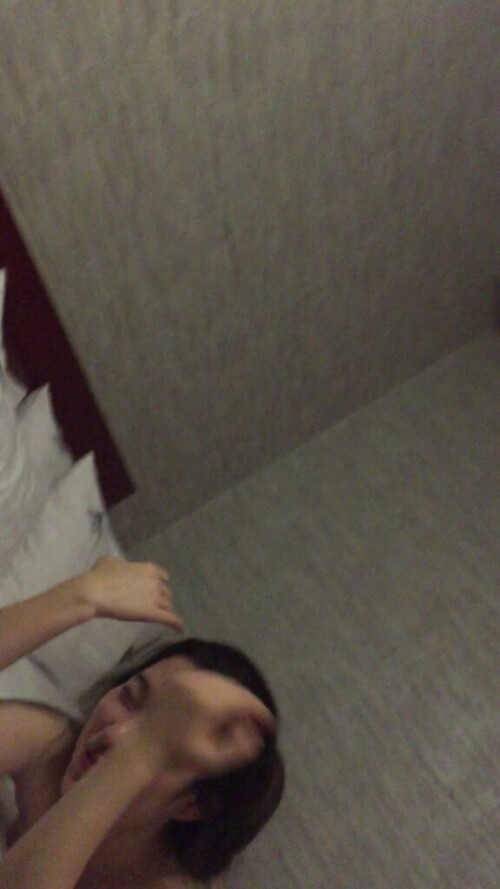오피녀 똥구멍 까지 빨아주는 찐따남마무리 有 콘돔앵글작.MOV 000000633 576x1024