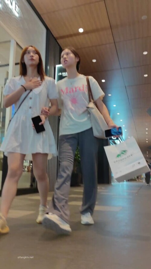 【KXCD】 82.mp4 000000100 576x1024