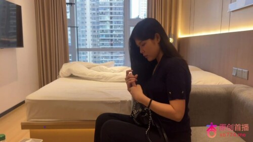 chn25111602.mp4 000030566 1024x576
