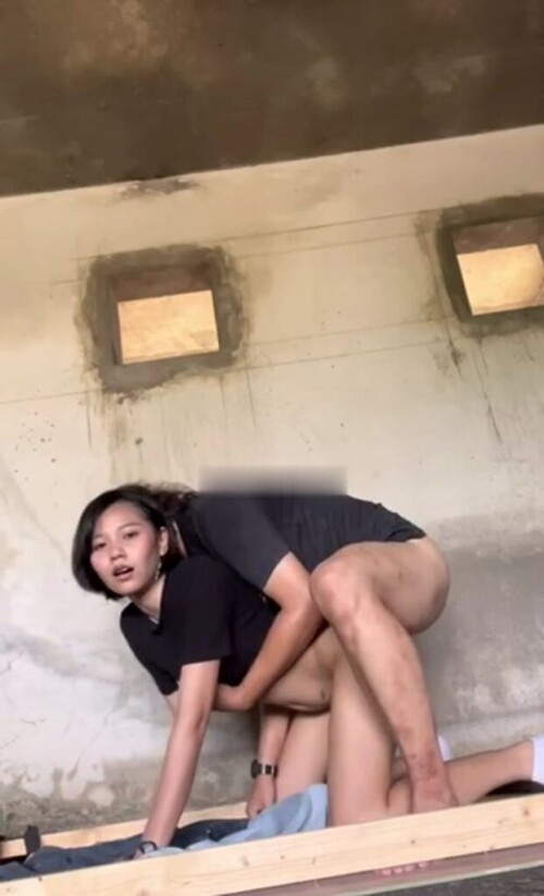 chn25111907.mp4 000404954 622x1024