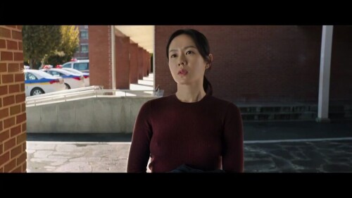 어쩔수가없다 손예진 노브라 장면 컷.mp4 000002791 1024x576