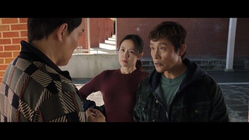 어쩔수가없다 손예진 노브라 장면 컷.mp4 000019374 1536x864